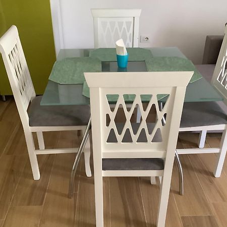 Kk Fafa Apartments Голем Екстериор снимка