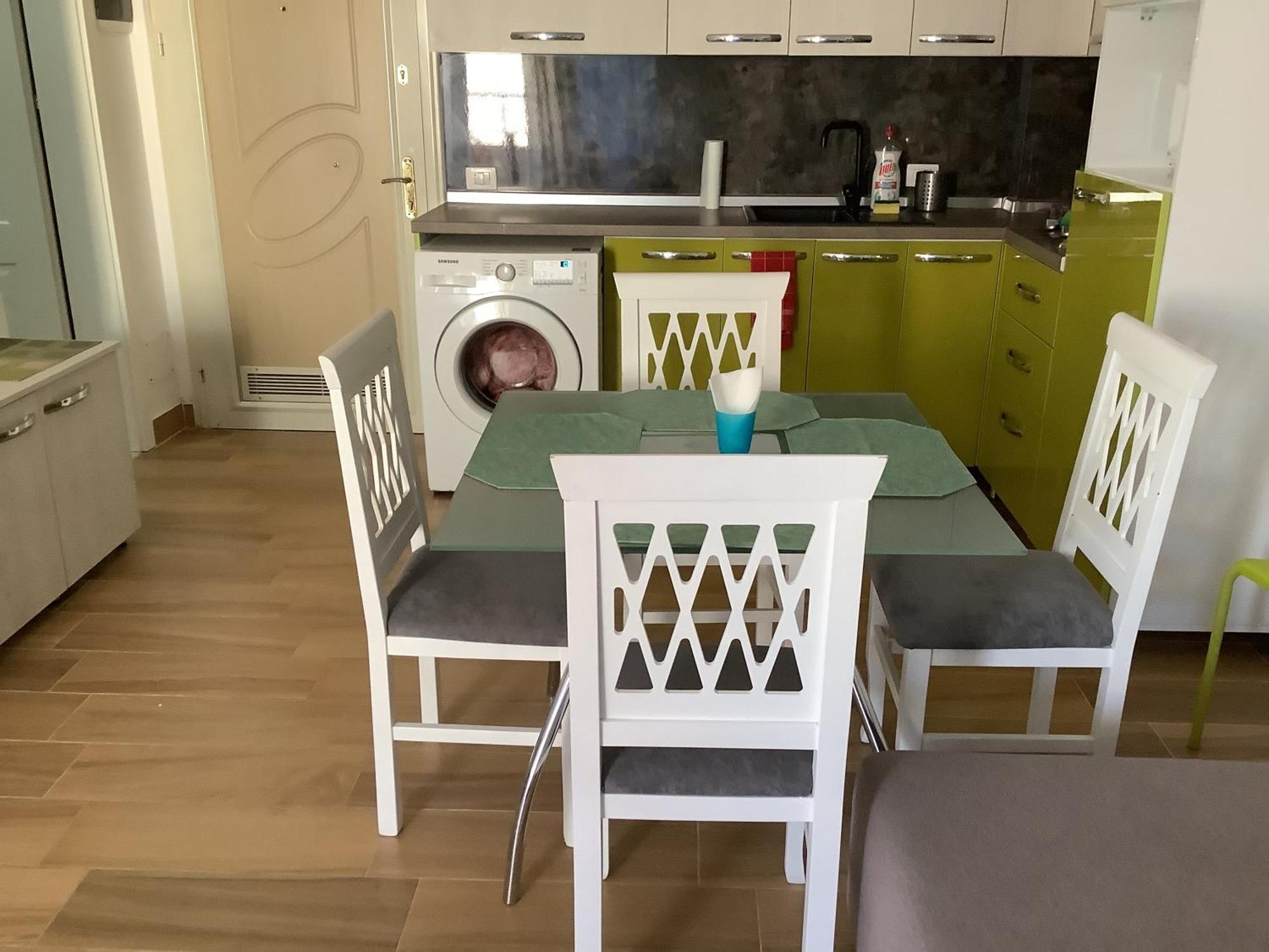 Kk Fafa Apartments Голем Екстериор снимка