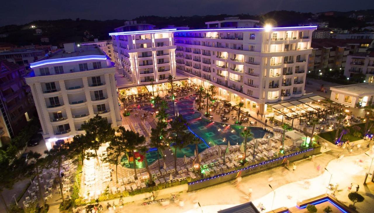 Kk Fafa Apartments Голем Екстериор снимка